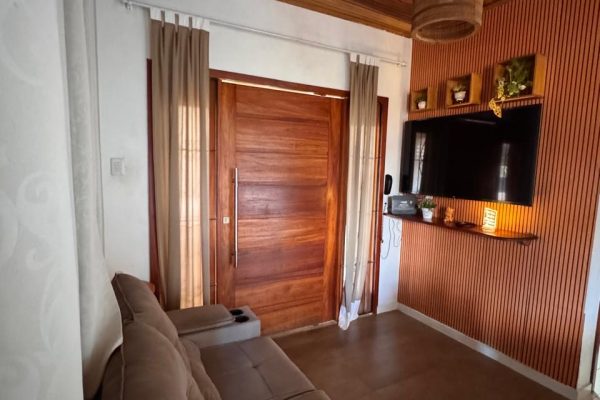 0fa6f8ab-f64e-492e-878b-f88a636eb598-2